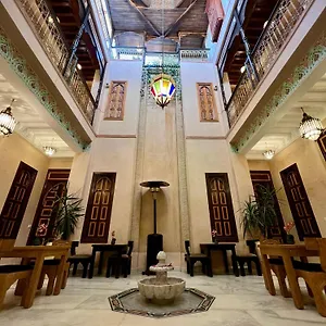 riad-alice-terrace-spa.marrakeshhotelsmorocco.com/