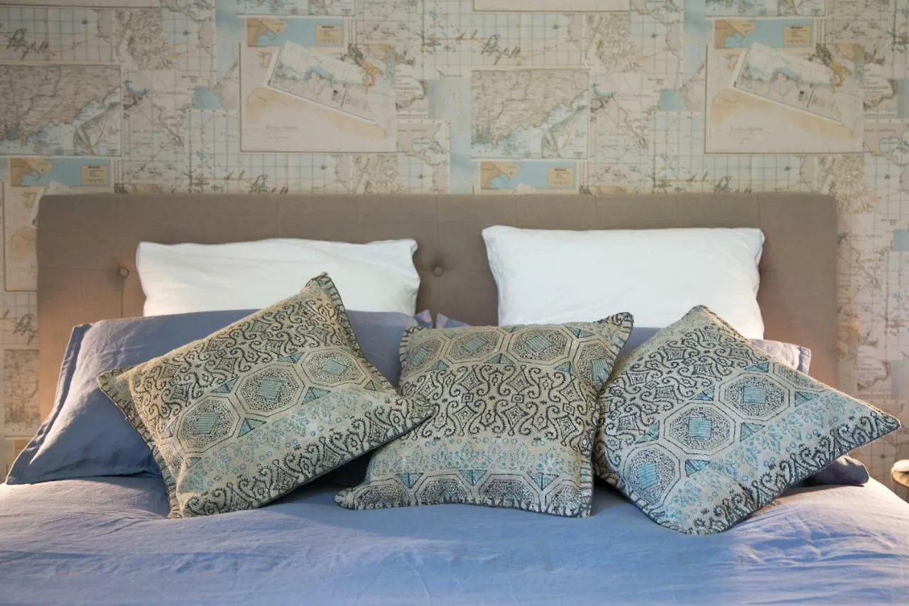 Bed and Breakfast Les Dames De Nage Grand-Champ